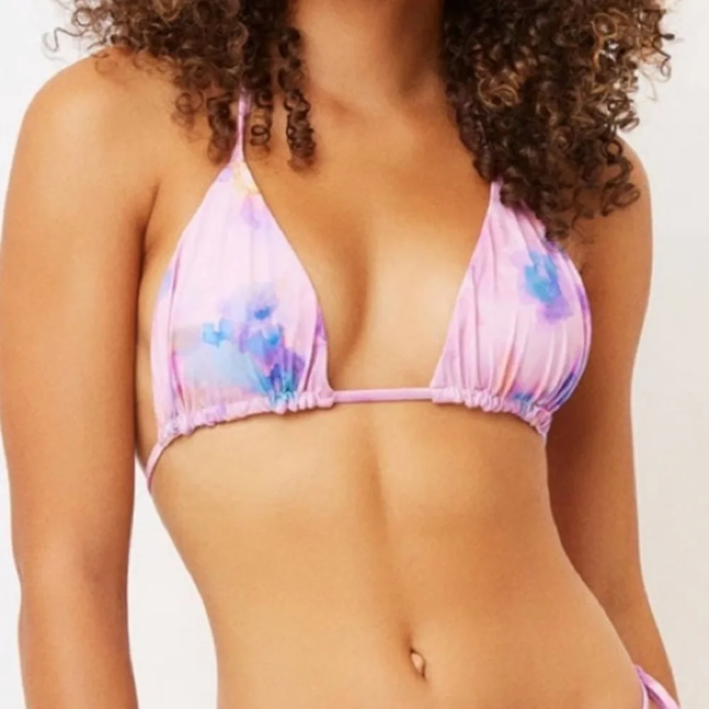 New! Frankie's Bikinis Pink Purple watercolor Floral Bikini top 1093